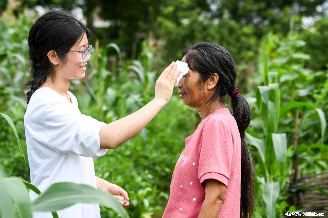 全网追的“扁担女孩”,找了一份暑假工,时薪12元 - 宿州生活资讯 - 宿州28生活网 suzhou.28life.com